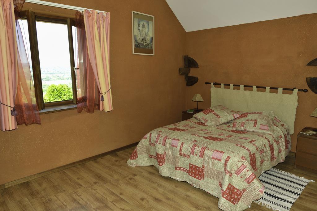 La Parenthese Panzió Saint-Genix-sur-Guiers Kültér fotó