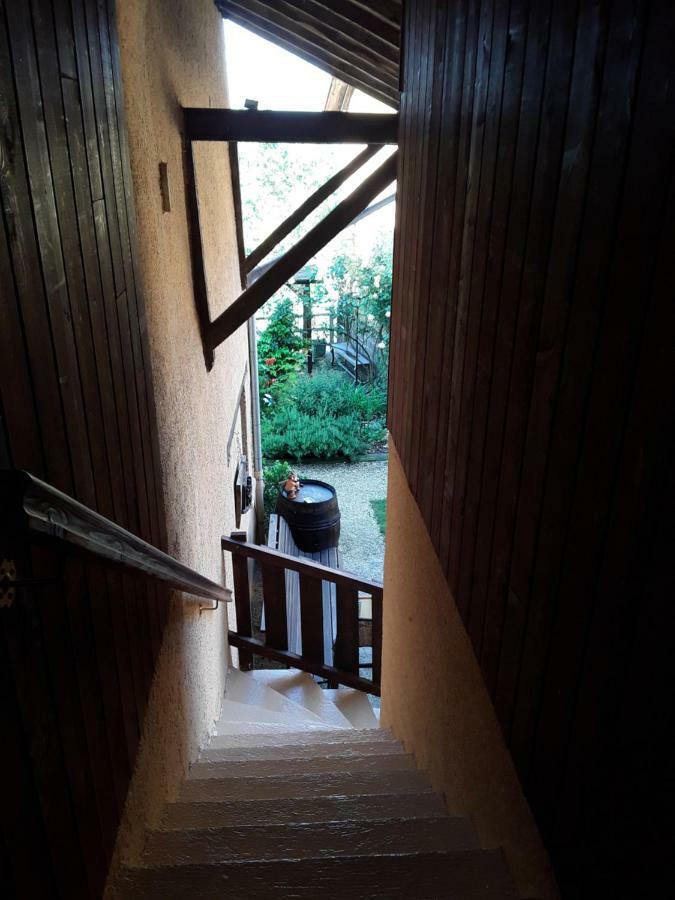 La Parenthese Panzió Saint-Genix-sur-Guiers Kültér fotó